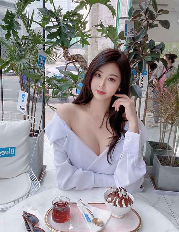 迪拜预约商务模特